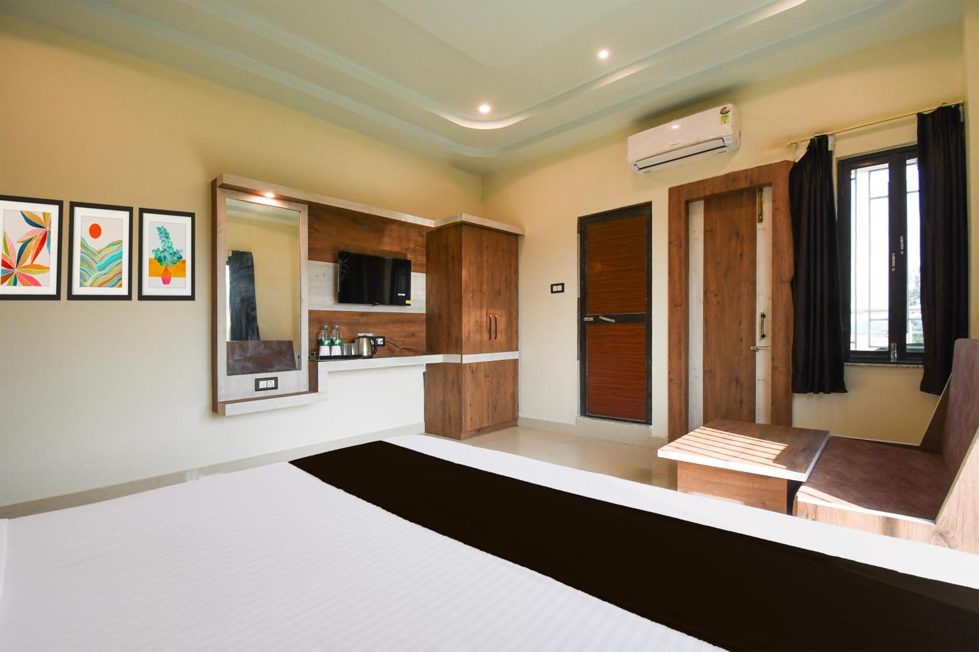 Hotel O Nilmadhab International Tarapith Luaran gambar