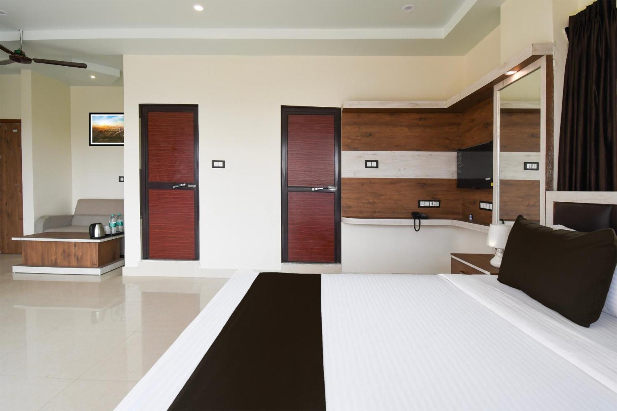 Hotel O Nilmadhab International Tarapith Luaran gambar